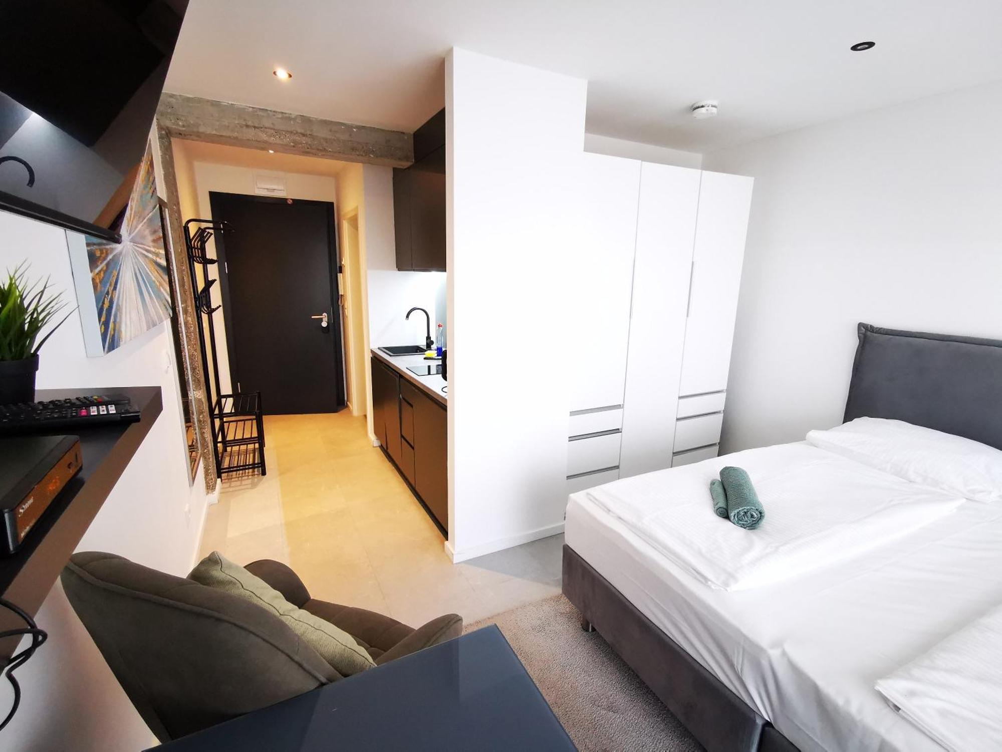 Hh 03 By Rockchair - Superhost Status - Modernes Apartment Mit Sonnigem Balkon & Premium Boxspringbetten In Winterhude - Hamburg Top Geheimtipp Екстер'єр фото